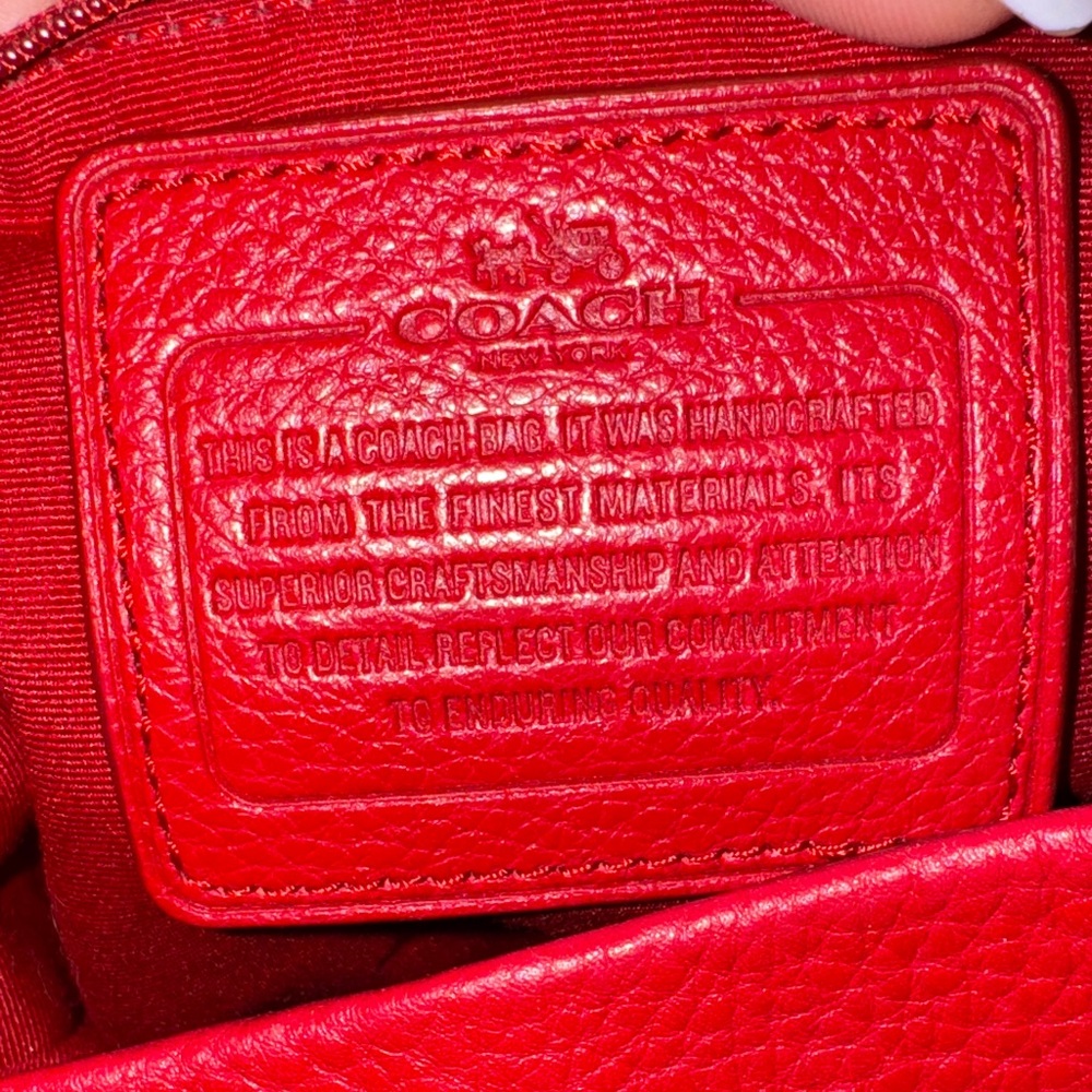 Coach Lexy Purse - Picture 5 of 7